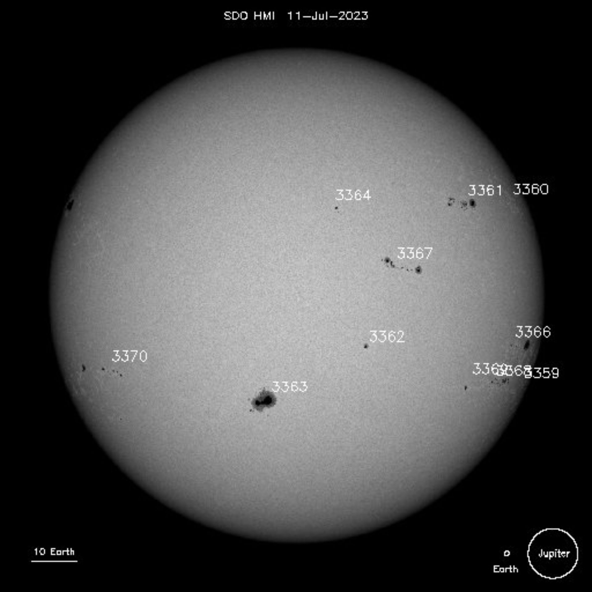 Imagen de la enorme mancha AR3363 captada este martes 11 de julio - Foto NASA
