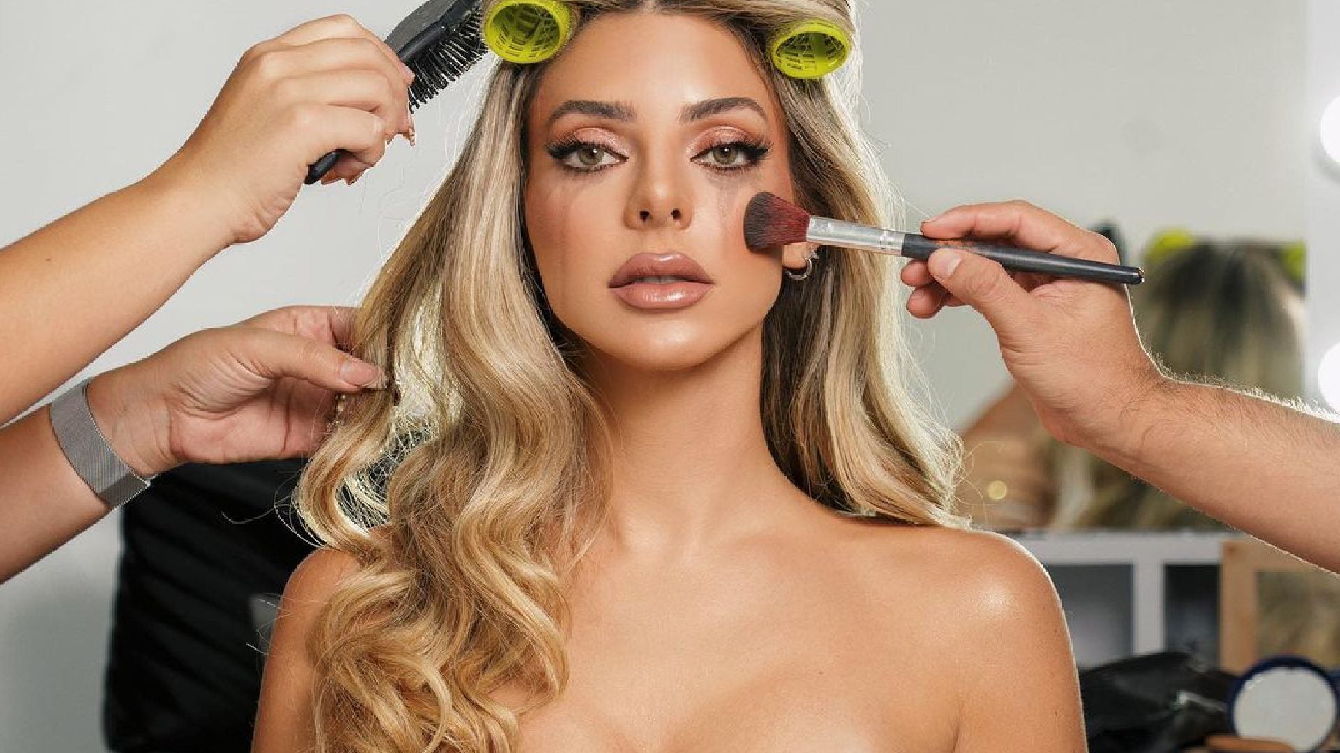 Corina Smith, cantante, @corinasmith