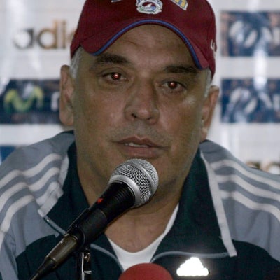 Richard Páez, ex DT de la Vinotinto, es criticado por drástico cambio ...