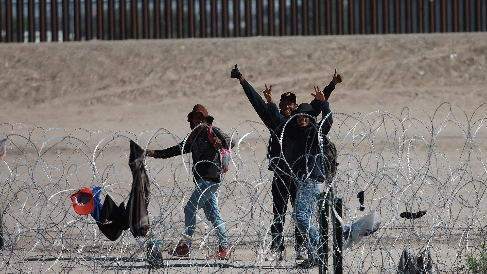 Migrantes en la frontera sur de Estados Unidos (EFE)