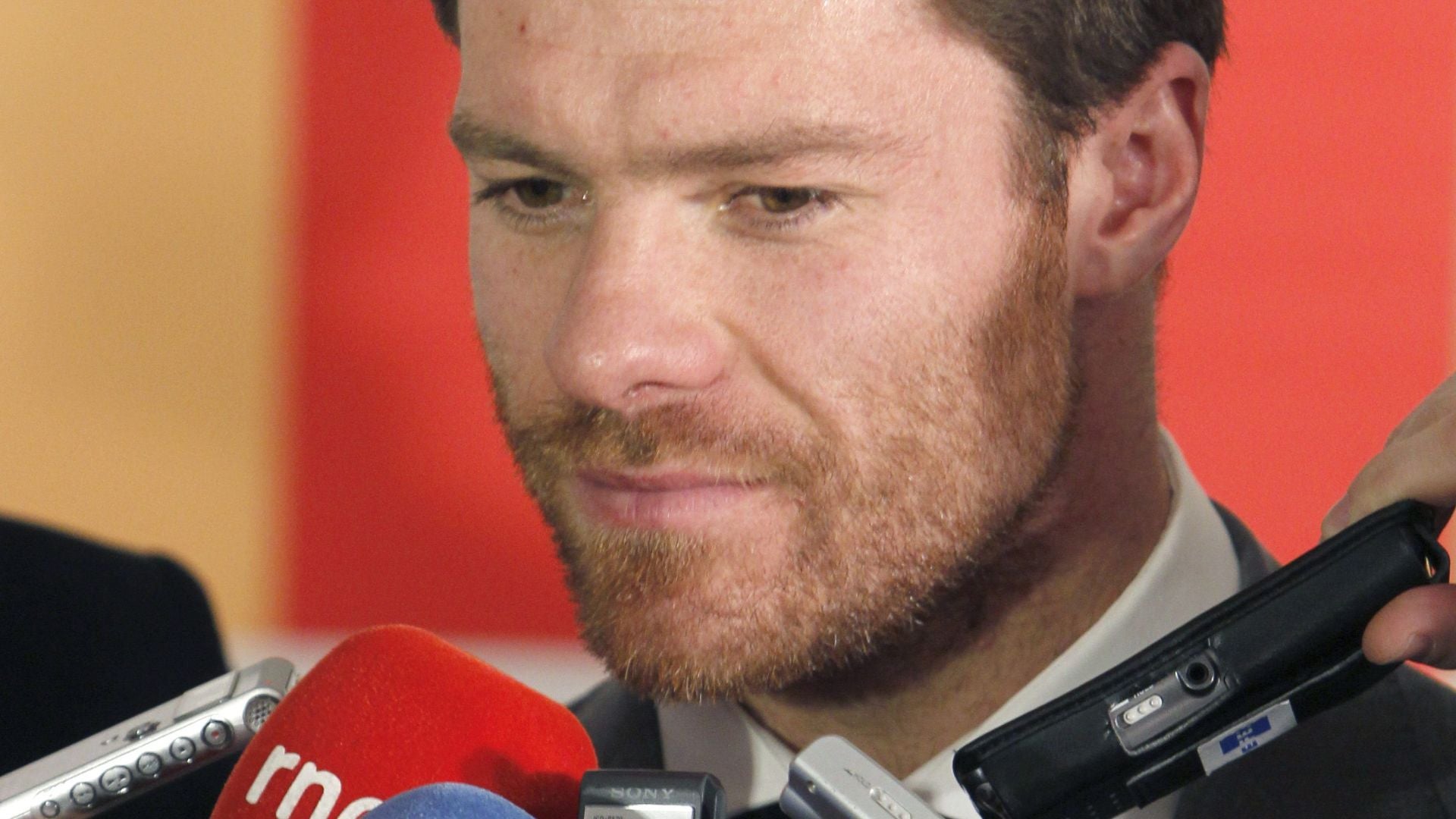 Xabi Alonso, exfutbolista y DT español - Foto: EFE