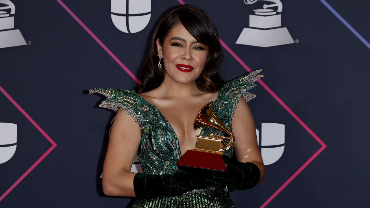 'Mar Adentro', la primera novela de la colombiana Juliana Velásquez ...