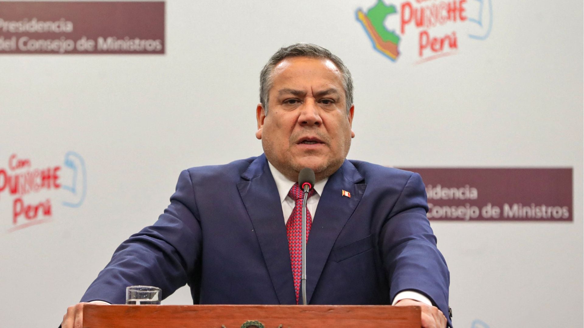 DescargaGustavo Adrianzén, nuevo primer ministro de Perú - Foto de AFP Gustavo Adrianzén, nuevo primer ministro de Perú - Foto de AFP
