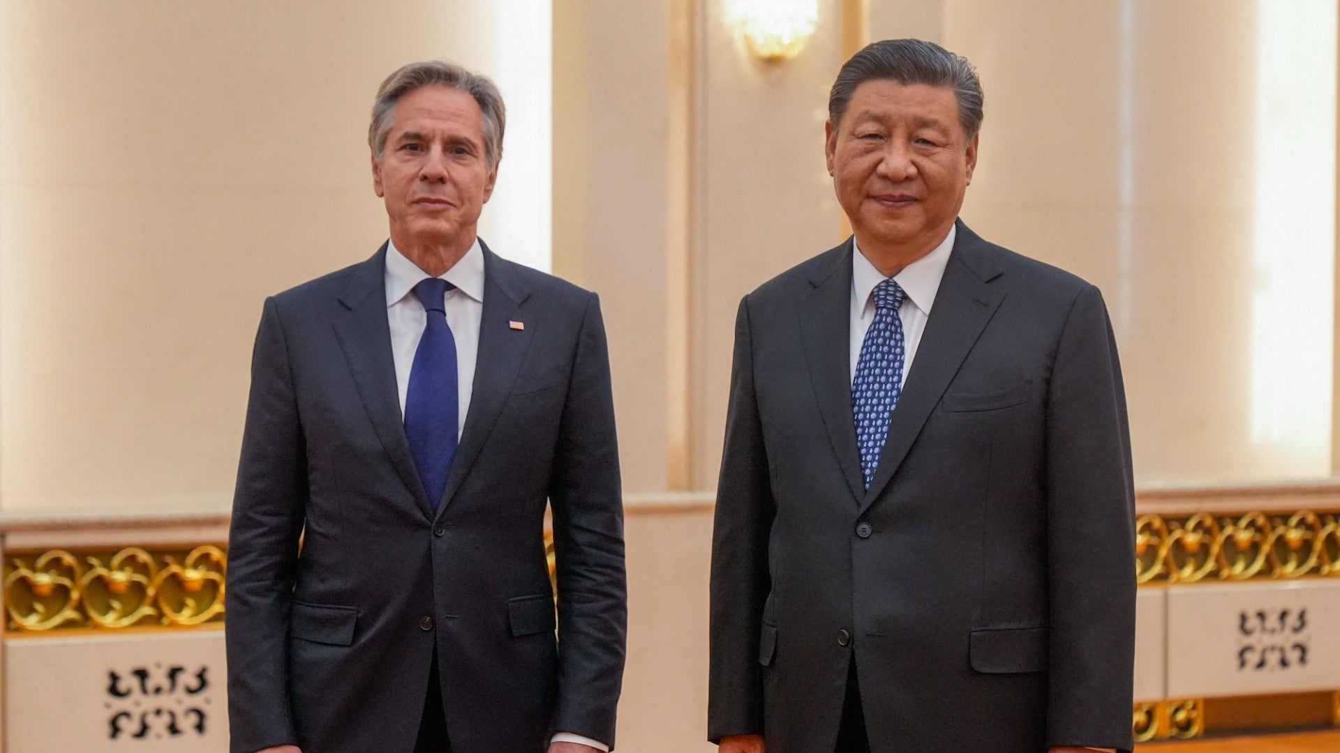 Antony Blinken y Xi Jinping (AFP)