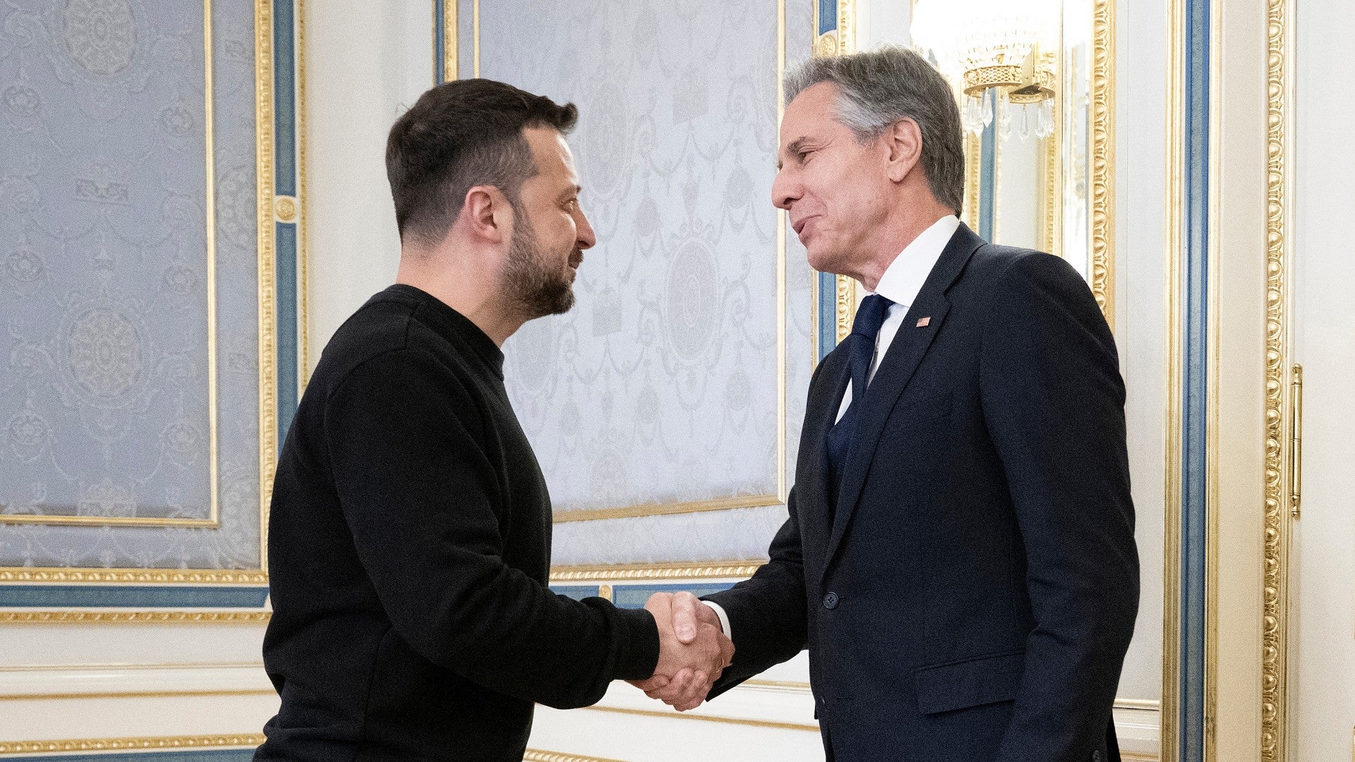 Volodímir Zelenski y Antony Blinken (AFP)