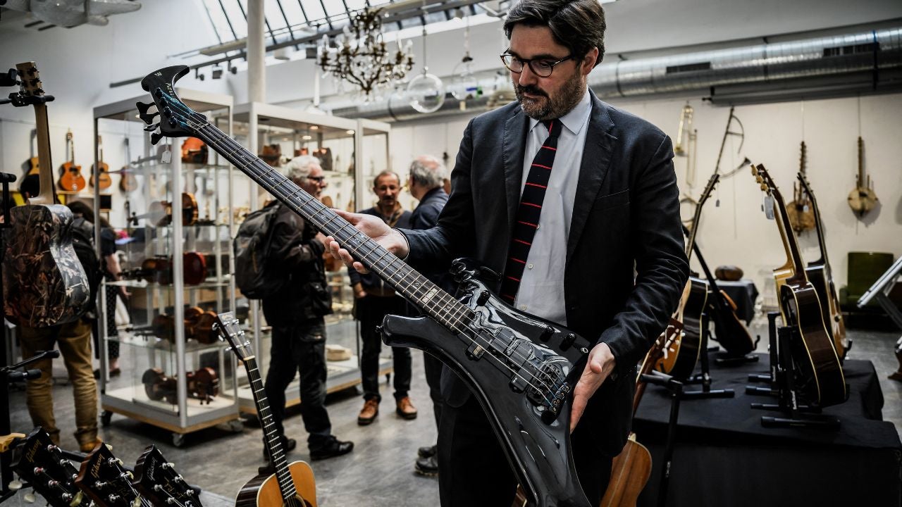 Instrumento del bajista de la banda de rock 'The Who' fue subastado en Francia por millonaria suma - Foto AFP Instrumento del bajista de la banda de rock 'The Who' fue subastado en Francia por millonaria suma - Foto AFP