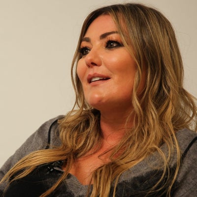 Así fue el regreso a los escenarios de Amaia Montero cantando junto a