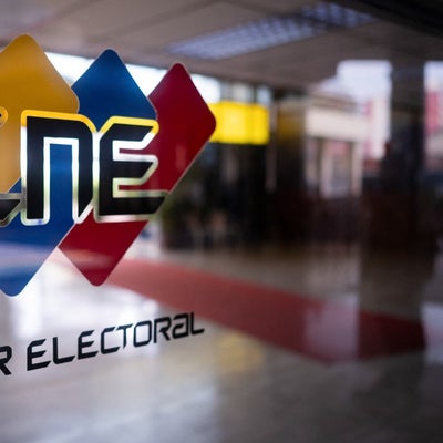 "El proceso de resultados del CNE no cumplió con las medidas básicas de ...