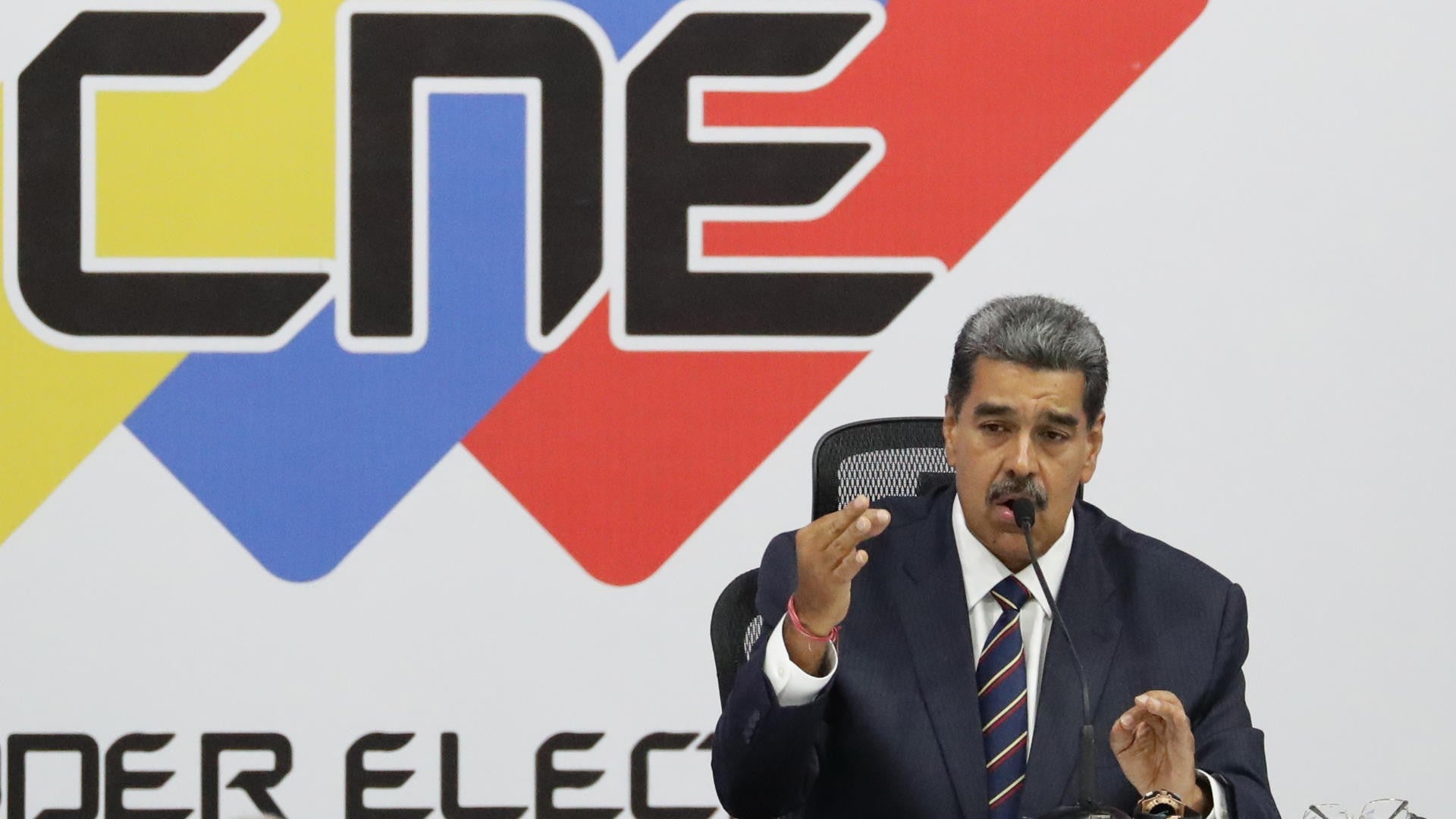 Nicolás Maduro en el Consejo Nacional Electoral venezolano / FOTO: EFE