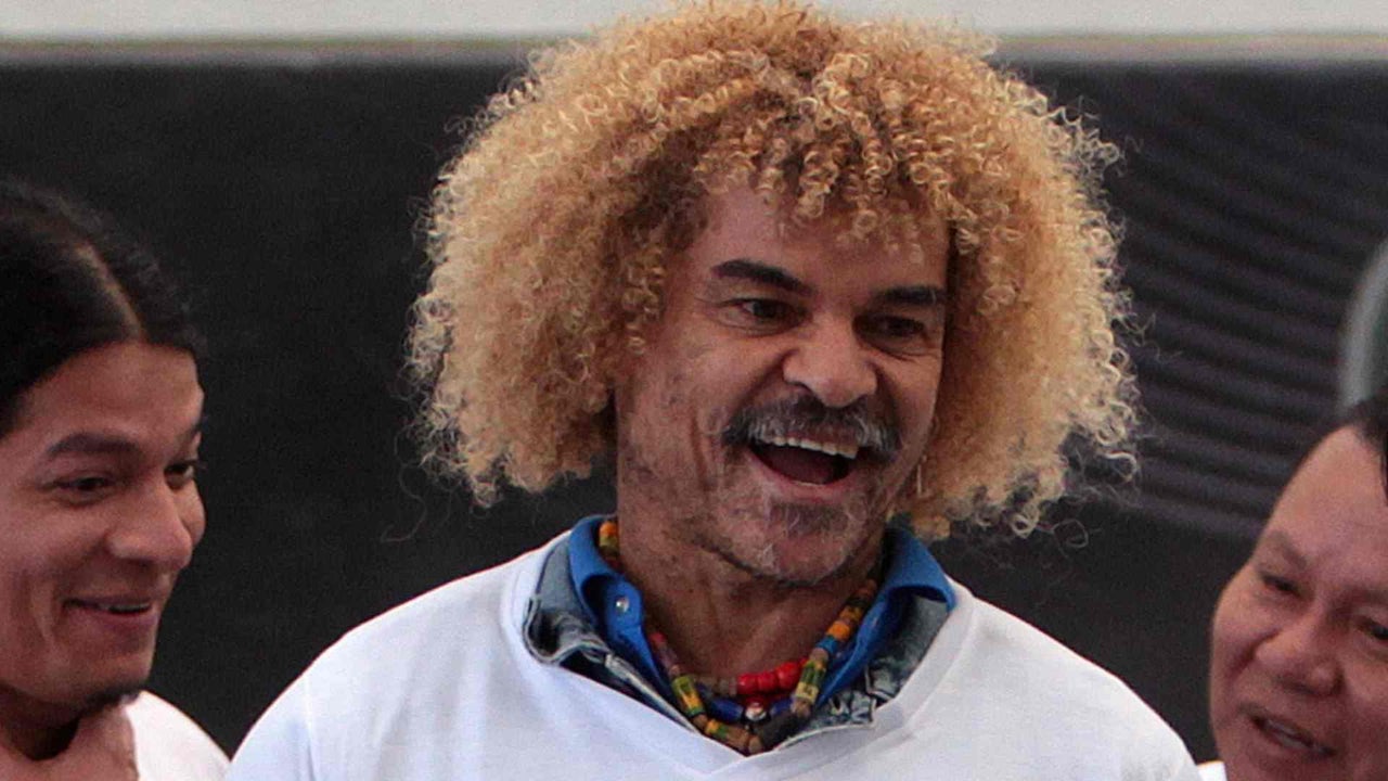 ‘El Pibe’ Valderrama sorprendió con un cambio radical de imagen y apareció completamente calvo: así luce