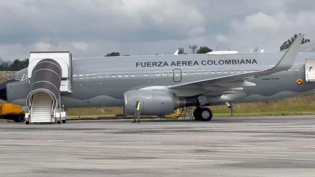 Dos aviones de la Fuerza Aérea traerán de vuelta a los colombianos deportados desde Estados Unidos | NTN24.COM