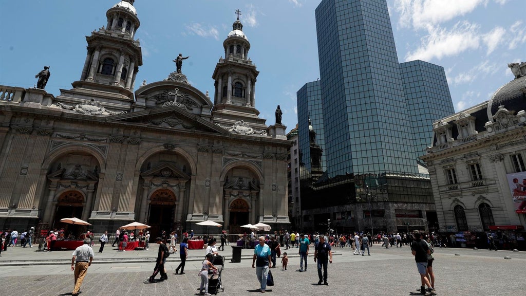 Plaza de Armas en Santiago (EFE)