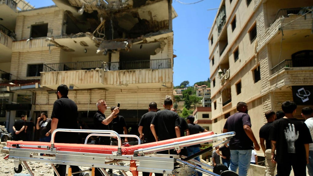 Nabatiyeh tras bombardeos en Líbano. (EFE)