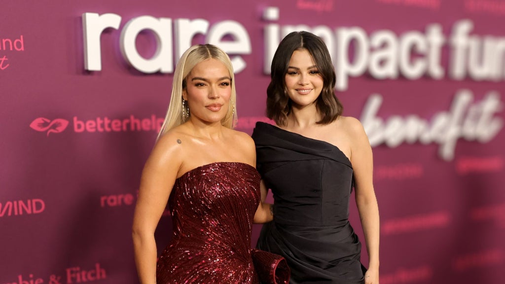 Karol G y Selena Gomez lo contaron todo en entrevista explosiva / Foto AFP News