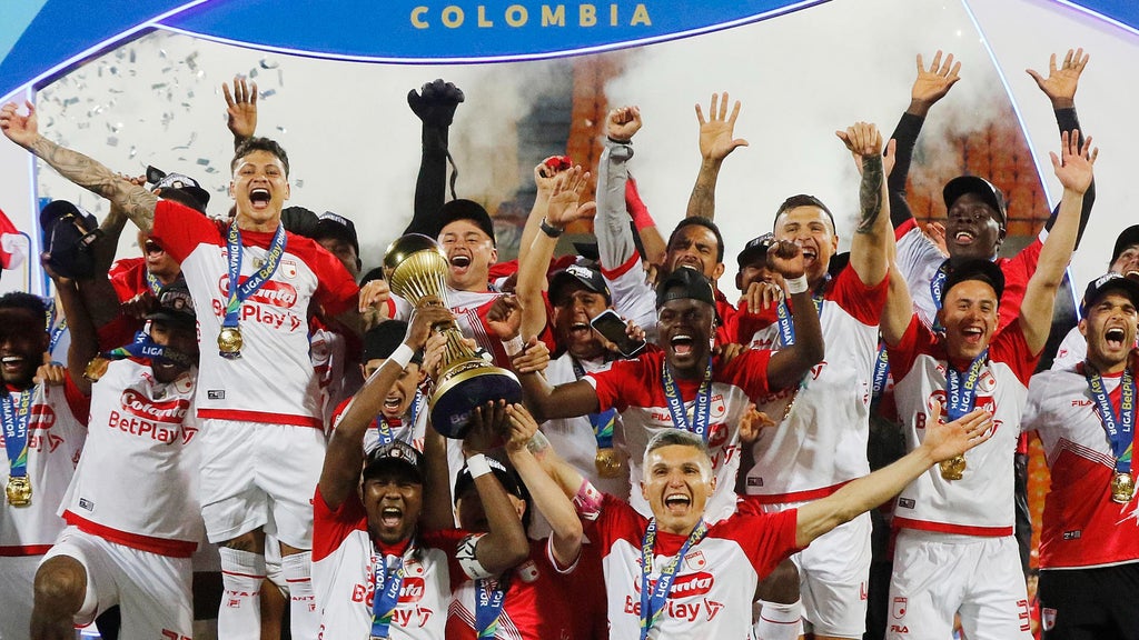 Independiente Santa Fe se corona campeón del fútbol colombiano - Foto: EFE