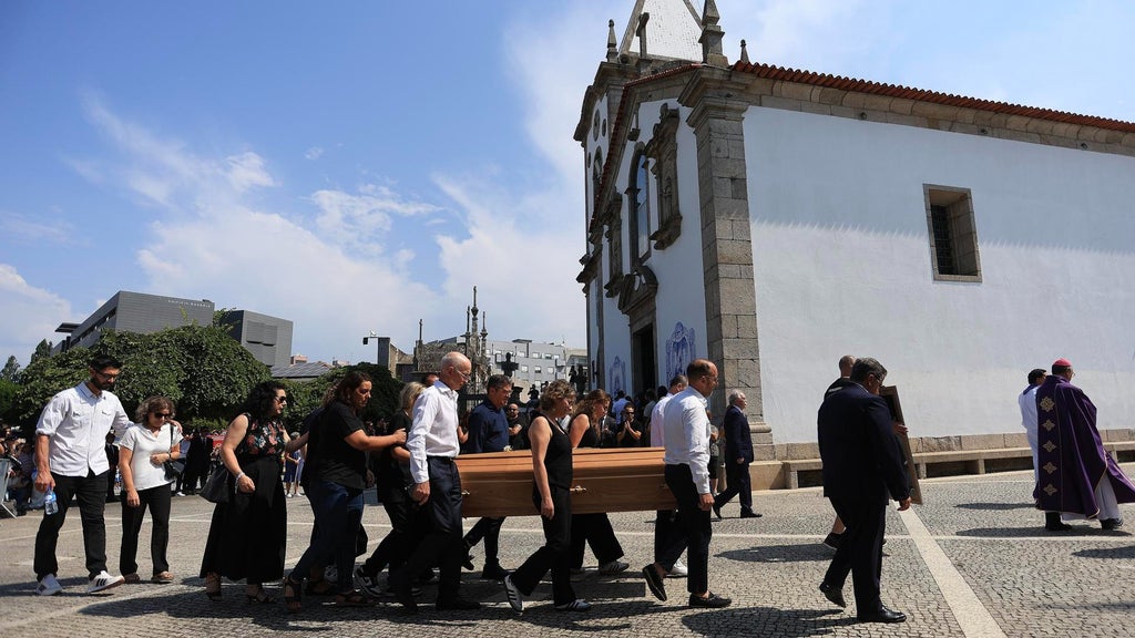 Funeral de los hermanos Jota. (EFE)