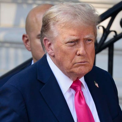 ¿Qué implica la nueva alerta migratoria de Donald Trump contra