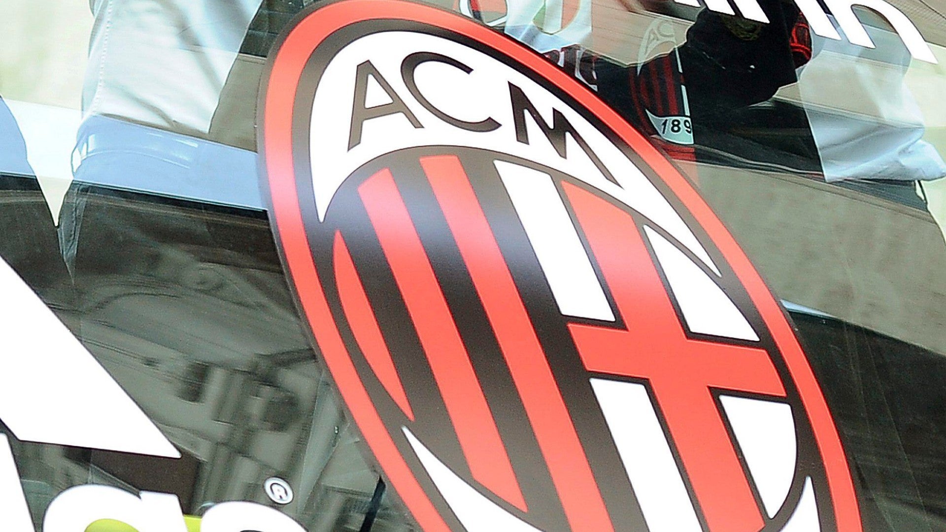 MilanEFE Escudo del Milan / FOTO: EFE