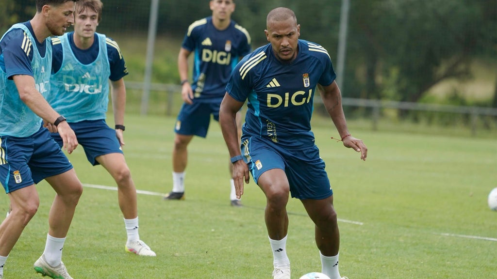 Salomón Rondón entrenando con el Real Oviedo - Foto EFE