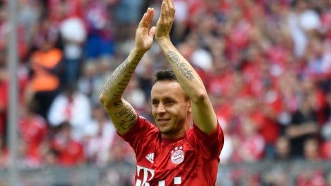 Futbolista brasileño, Rafinha | Foto: AFP