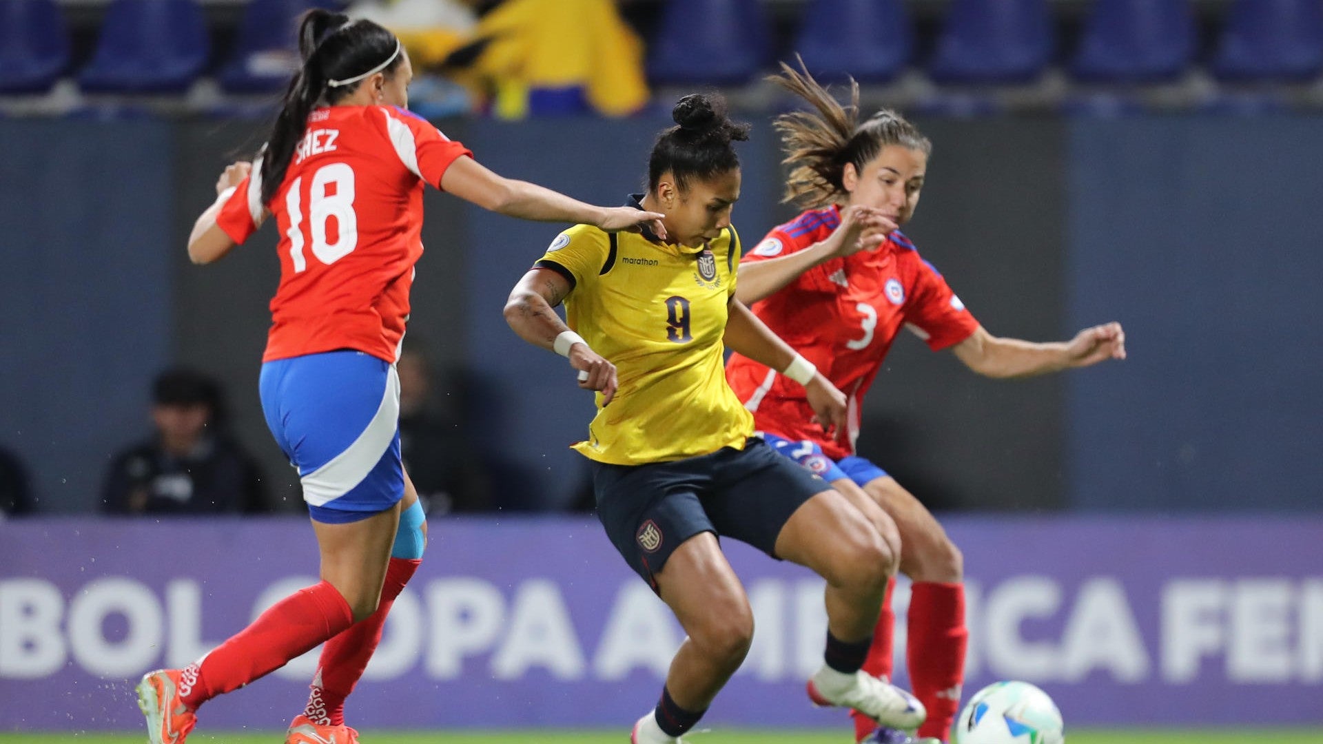 Imagen del partido entre Ecuador y Chile en la Copa América. (EFE) Imagen del partido entre Ecuador y Chile en la Copa América. (EFE)