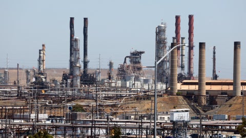 Refinería de petróleo - Foto de referencia: EFE