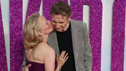 Pamela Anderson y Liam Neeson, actores de cine - Foto: EFE