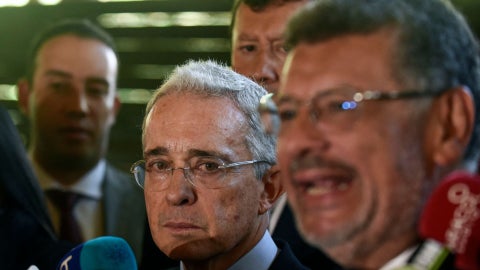 Álvaro Uribe y Jaime Granados - Foto AFP