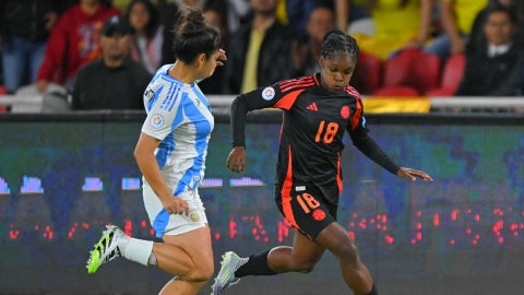 Selecciones femeninas de Colombia y Argentina en la Copa América Femenina de Ecuador 2025 - Foto AFP