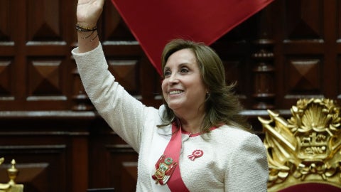 Dina Boluarte, presidenta de Perú (EFE)