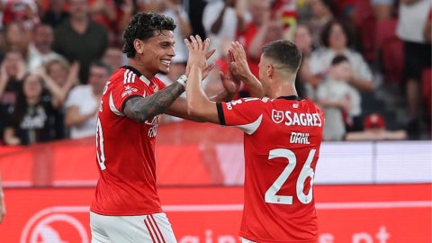 Richard Ríos, elogiado por exjugador histórico del Benfica - Foto: EFE