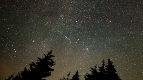 Meteoro foto referencia: NASA/Bill Ingalls