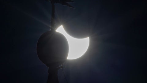 Eclipse de Sol en España (Foto de referencia EFE)
