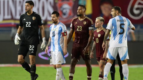 Venezuela contra Argentina en el primer encuentro de ambas selecciones en las vigentes Eliminatorias Sudamericanas - Foto EFE