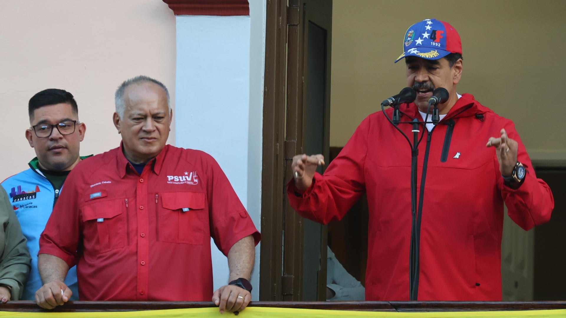 Diosdado Cabello junto a Nicolás Maduro, líderes del régimen venezolano - Foto: EFE