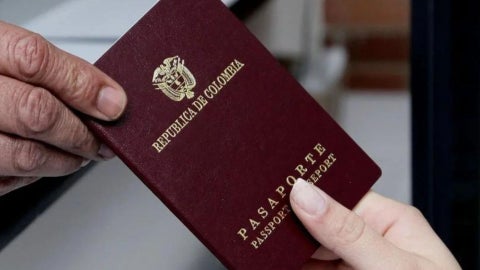 Pasaporte colombiano - Foto EFE