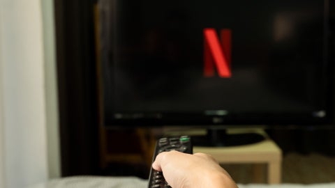 Logo de Netflix de fondo - Foto de referencia: Canva