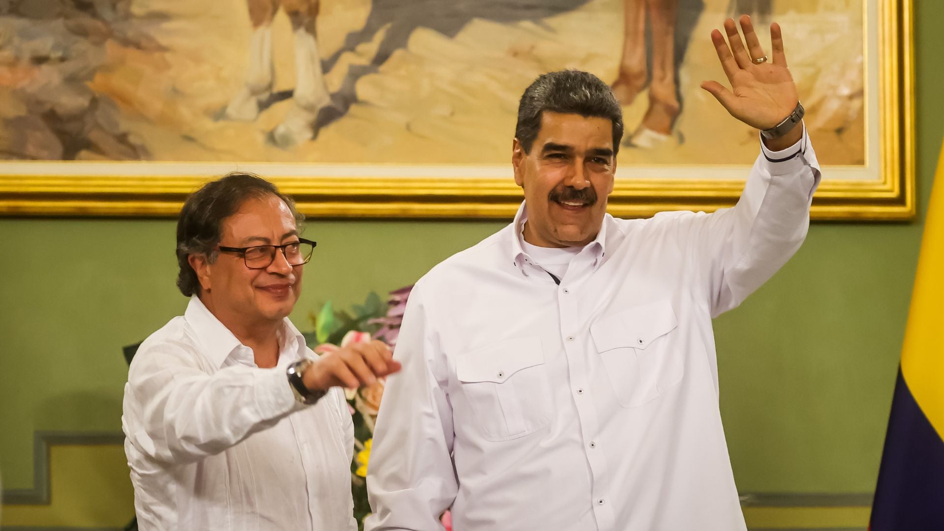 Gustavo Petro - Nicolás Maduro (EFE)