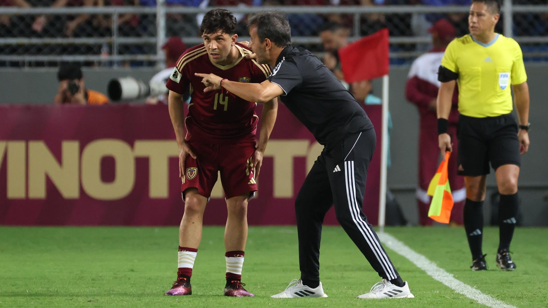 Fernando Batista, entrenador de la selección venezolana - Foto: EFE
