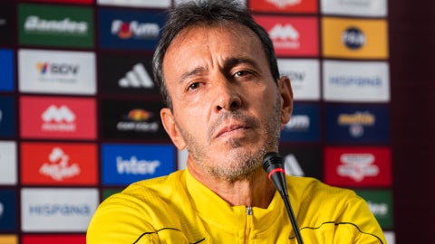 Fernando Batista, DT de la Vinotinto - Foto: EFE