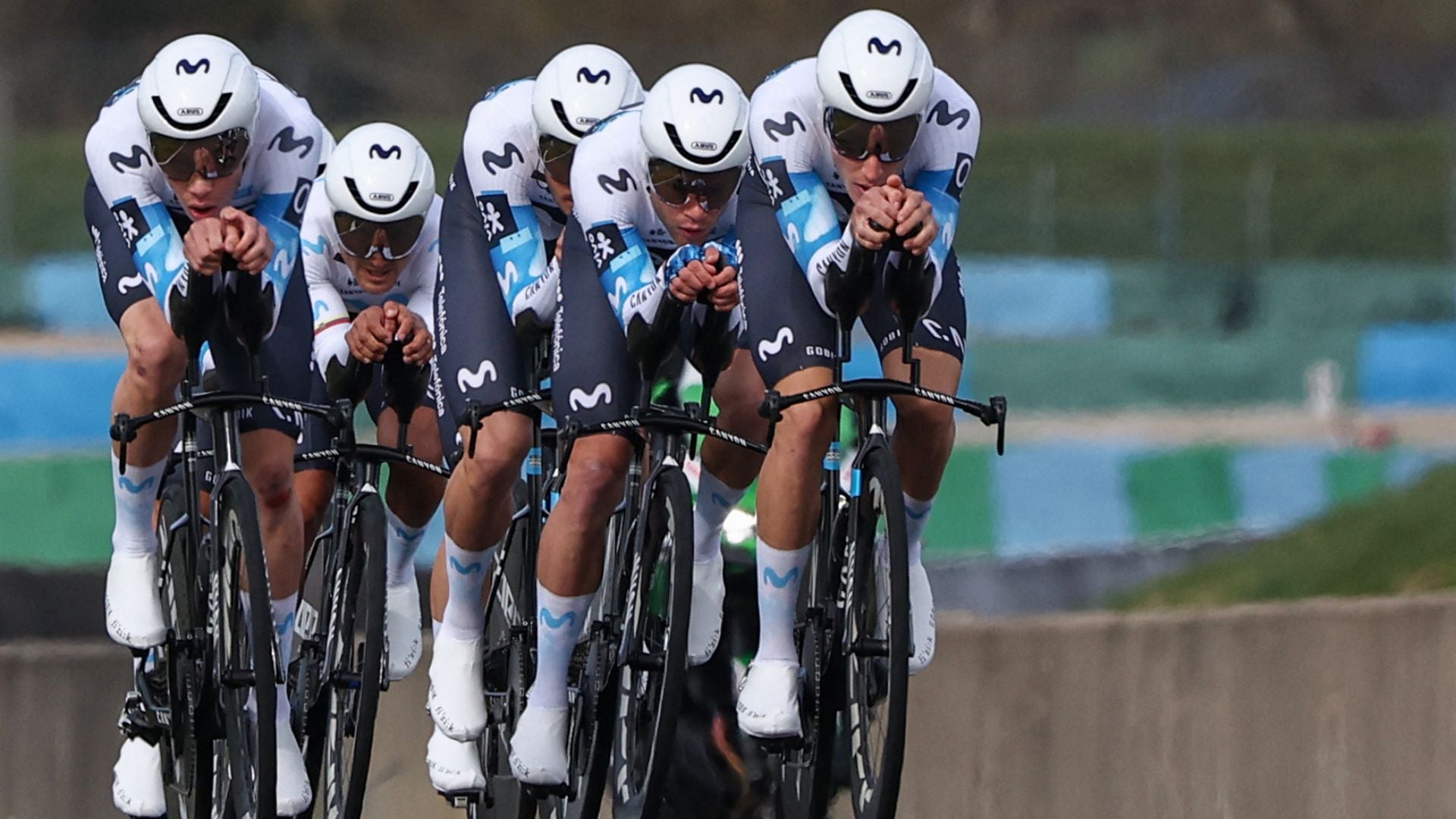 Promesa del ciclismo colombiano se incorpora al Movistar Team - Foto: AFP