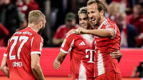 Jugadores del Bayern Múnich Konrad Laimer, Luis Diaz y Harry Kane | Foto: EFE