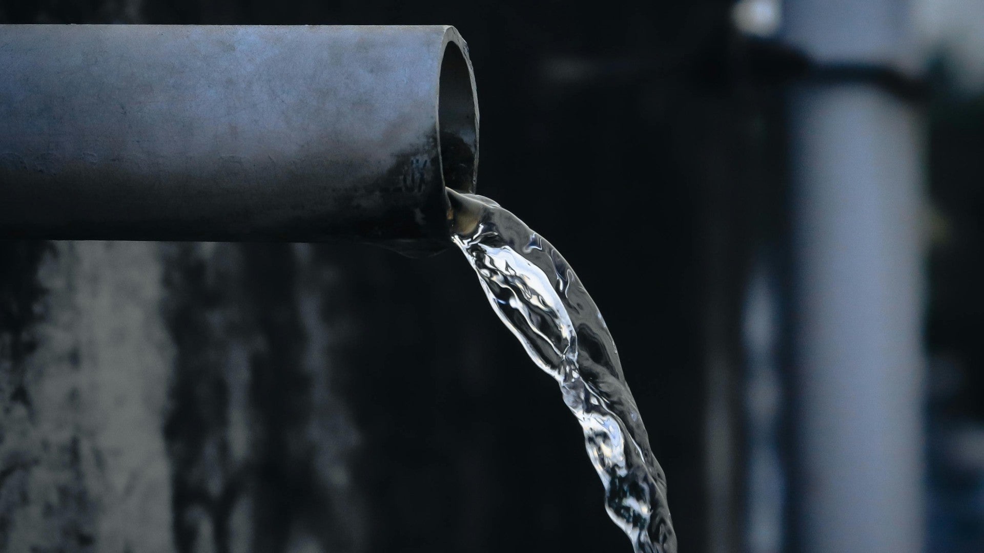 Chorro de agua - Foto de referencia: Pexels