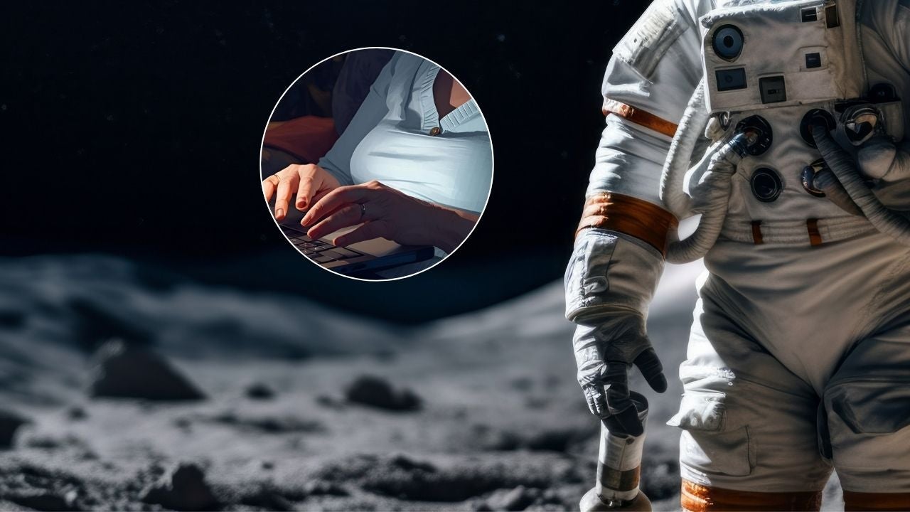 Astronauta y mujer mayor en línea - Fotos de referencia Canva