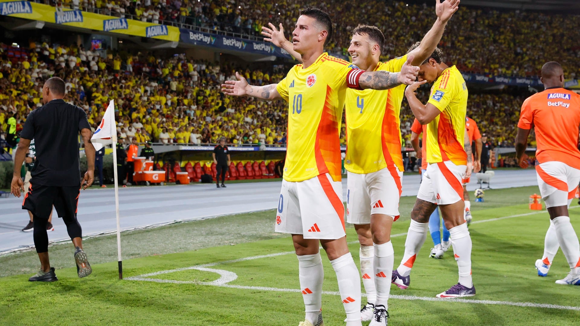 Colombia ante Bolivia - Foto: EFE