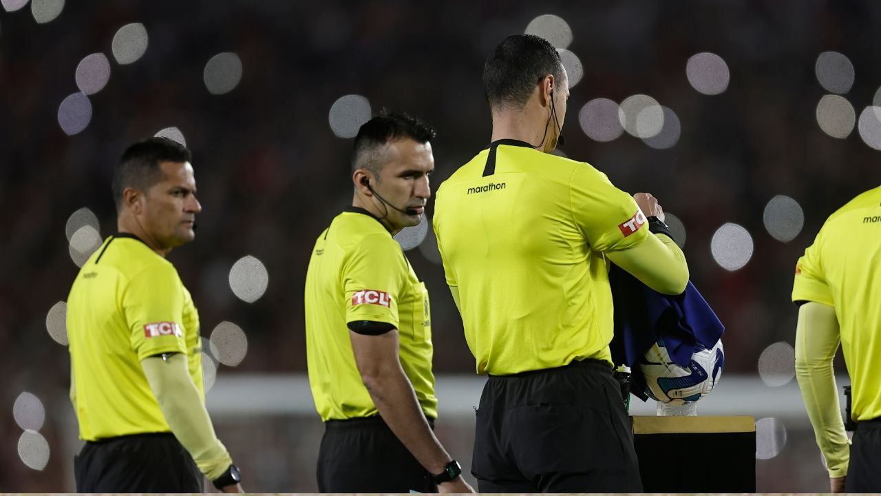 Árbitros colombianos - Foto EFE