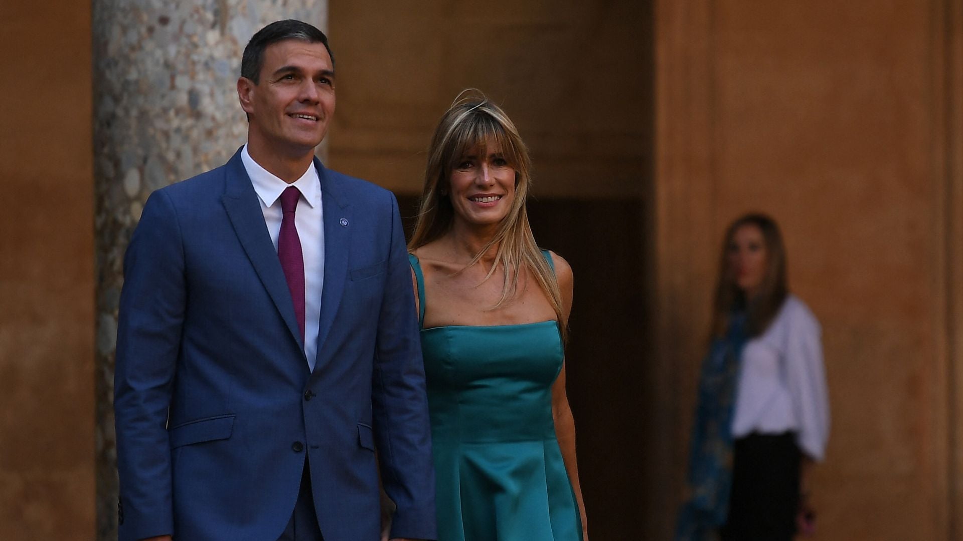 Pedro Sánchez y Begoña Gómez (AFP)