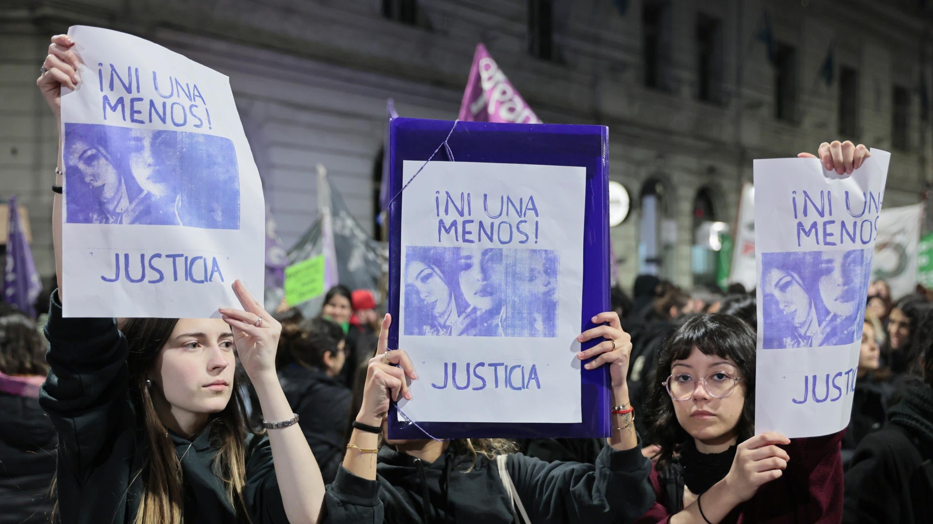 Protestas en Argentina por asesinato de tres mujeres en Buenos Aires - Foto: EFE