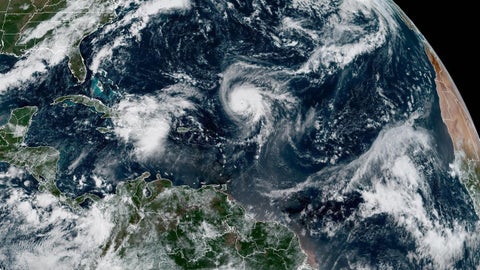 Huracán Humberto - Foto EFE