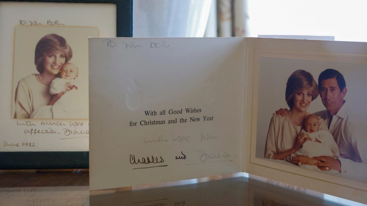 Diana de Gales y Carlos lll | Foto EFE